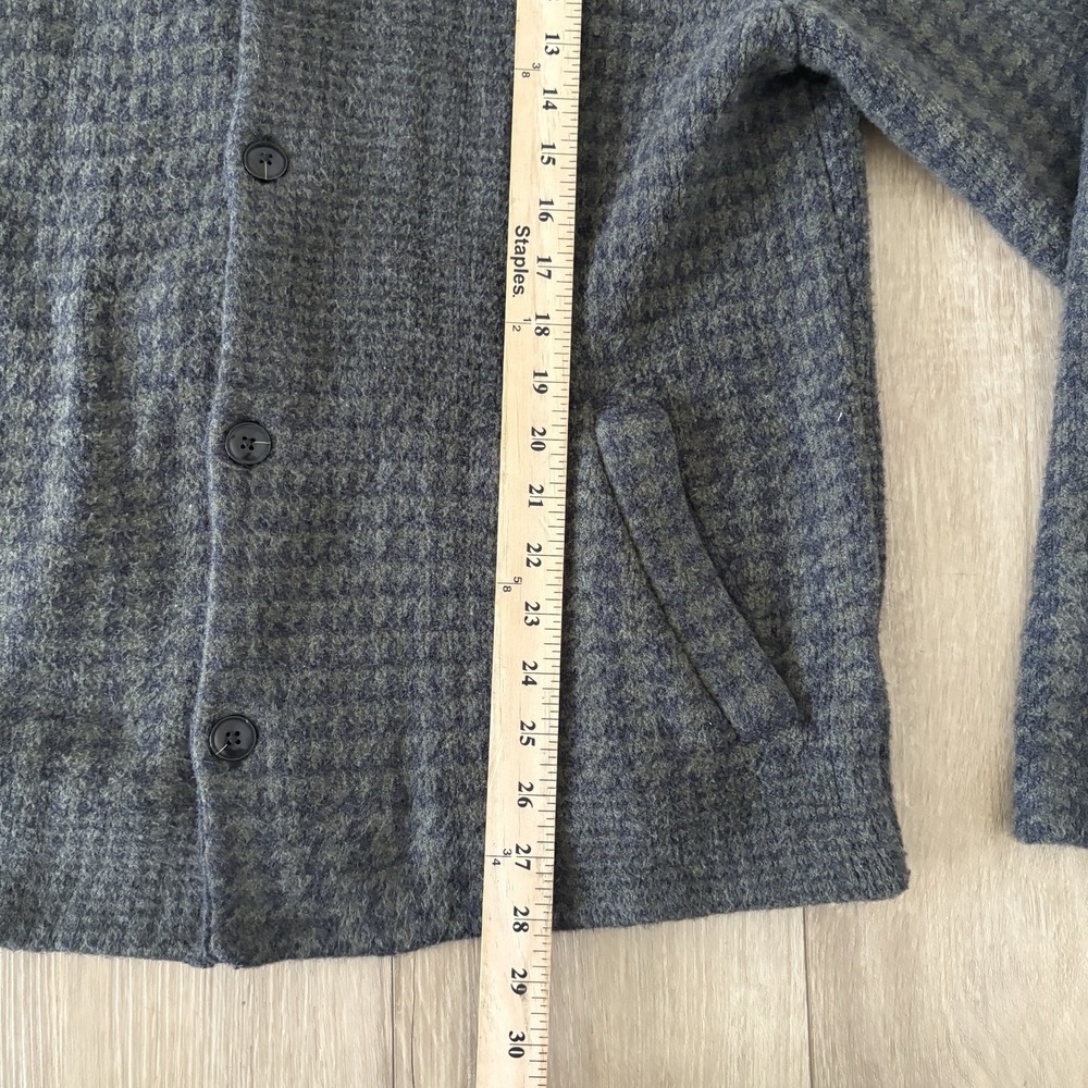 Abercrombie & Fitch Men's Medium Cardigan Soft A & F Sweater Plaid Button Up - Picture 6 of 7
